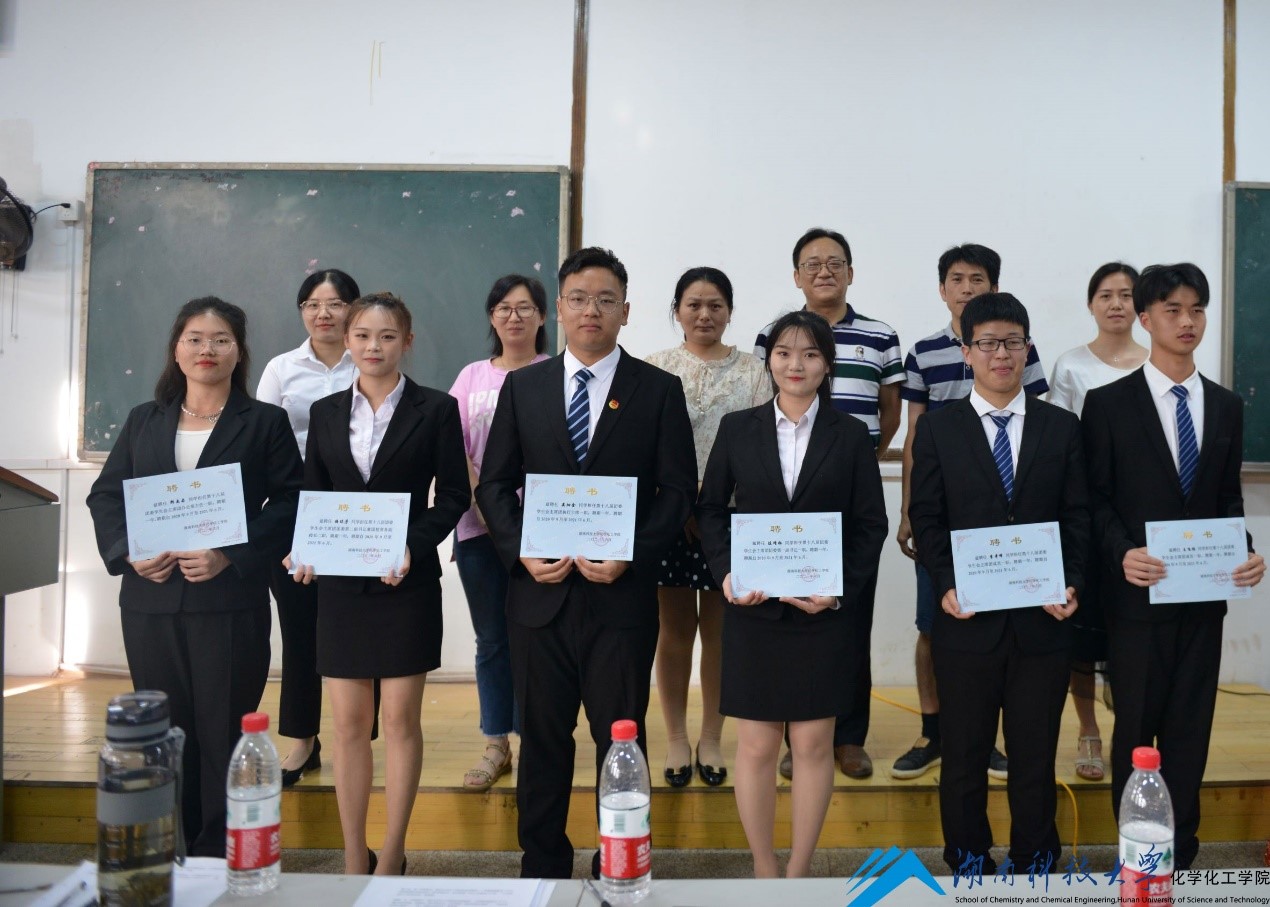 e55806730c0c42f6b4e2ff4f67c976c9.jpg 2.jpg